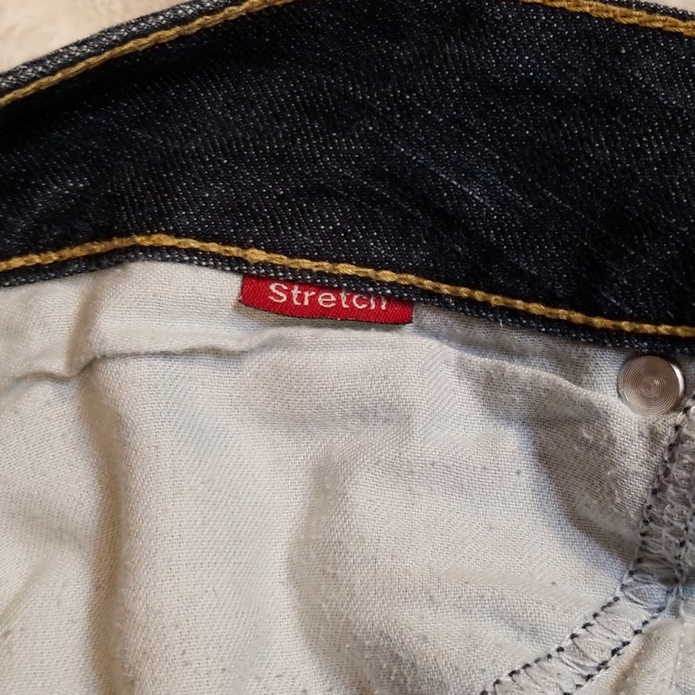 Guess DareDevil boot cut jeans. Size 27 - Picture 6 of 6